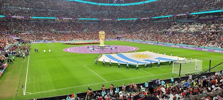 罗马诺：国米2000万欧报价琼斯遭拒，利物浦预期更高（封面配图）